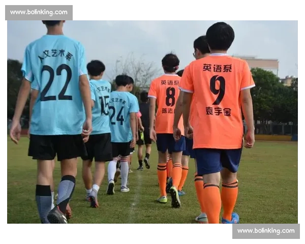 绿茵十八子：当战国烽烟踢入青春赛场